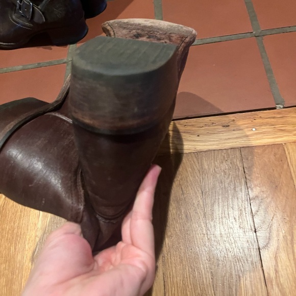 Women’s size 7.5 Frye boots - Picture 7 of 11